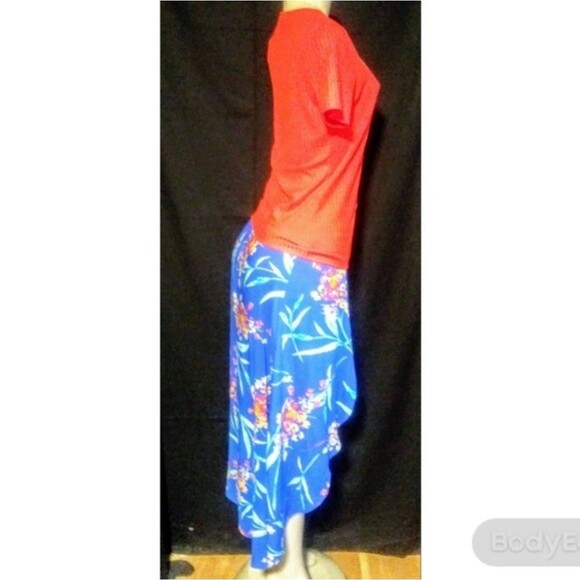 Royal Blue Floral Shorts With A Skirt M - Picture 3 of 6